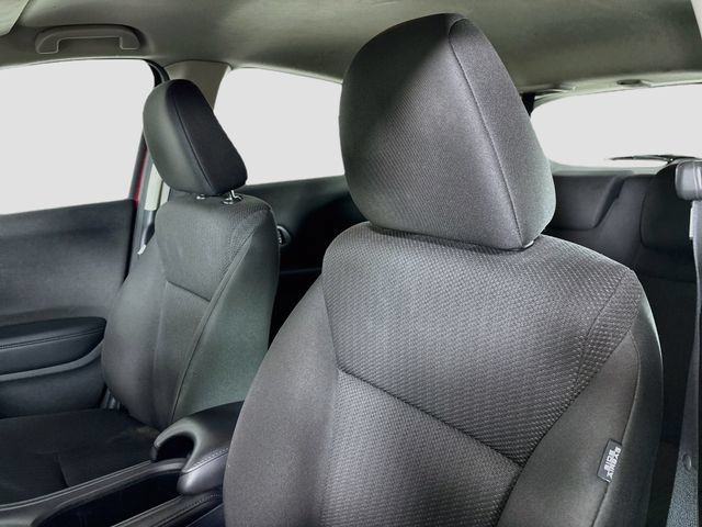 Used 2017 Honda HR-V LX image 18