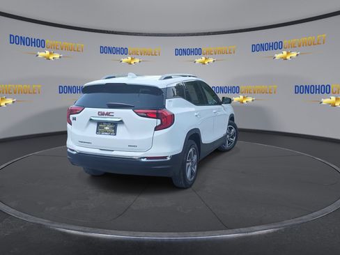 Used 2020 GMC Terrain SLT AWD/4WD image 11