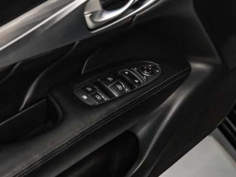 Used 2019 INFINITI Q70 L 3.7 RWD image 42