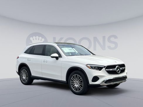 New 2026 Mercedes-Benz GLC 300 4MATIC image 2