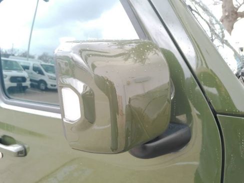 Used 2024 Jeep Wrangler High Altitude image 20