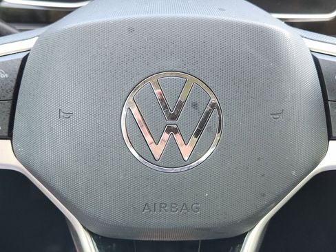 Used 2022 Volkswagen Jetta SE FWD image 37