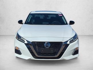 Used 2020 Nissan Altima 2.5 SR w/ Premium Package video 2