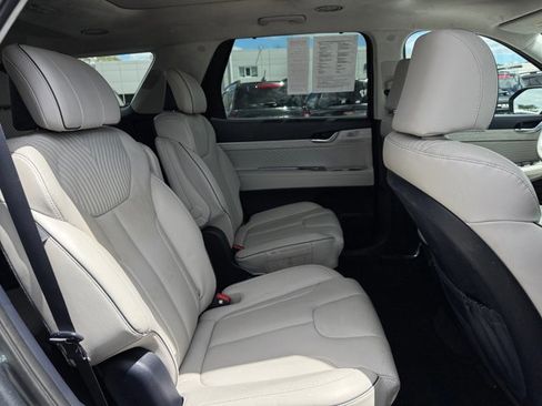 Used 2024 Hyundai Palisade Calligraphy AWD/4WD image 16