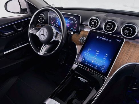 Used 2022 Mercedes-Benz C 300 Sedan image 16