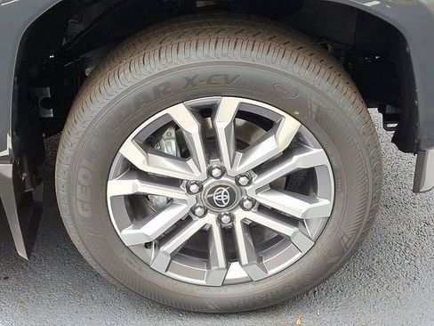 New 2025 Toyota 4Runner Limited image 10