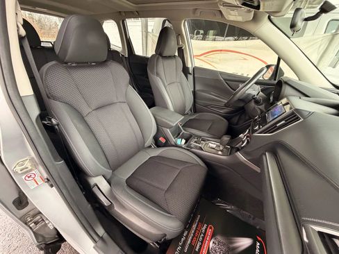 Used 2019 Subaru Forester Premium image 23