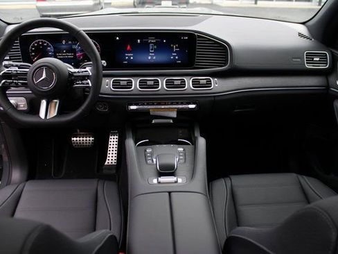 New 2026 Mercedes-Benz GLS 450 4MATIC image 36