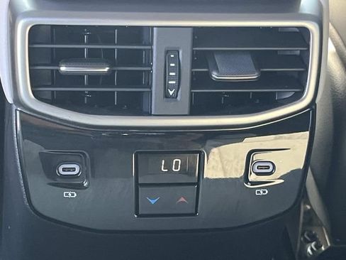 Used 2025 Lexus RX 350 Premium w/ Convenience Package AWD/4WD image 18