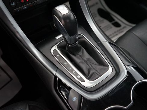 Used 2016 Ford Fusion Titanium FWD image 37