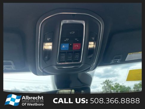 New 2025 Jeep Grand Cherokee Limited AWD/4WD image 28