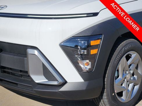 New 2026 Hyundai Kona SE FWD image 6