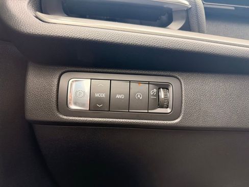 Certified 2025 Chevrolet Traverse LT AWD/4WD image 31