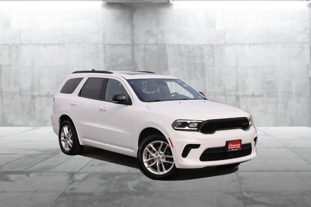 Used 2024 Dodge Durango GT AWD/4WD image 2