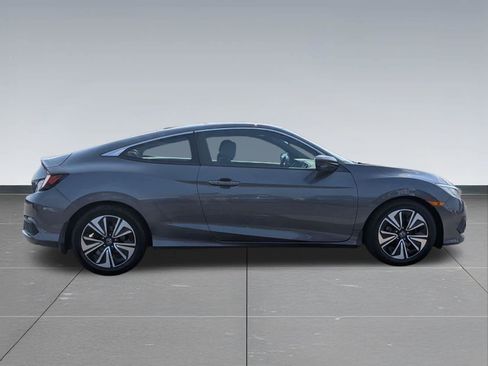 Used 2017 Honda Civic EX-T image 6