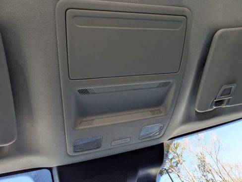 Used 2022 Ford Maverick XL image 21