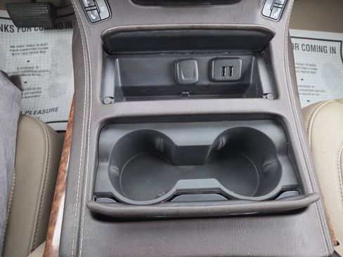 Used 2015 Chevrolet Tahoe LTZ AWD/4WD image 26