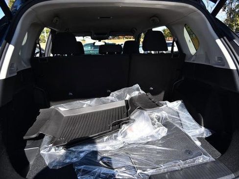 New 2026 Nissan Rogue SV image 24