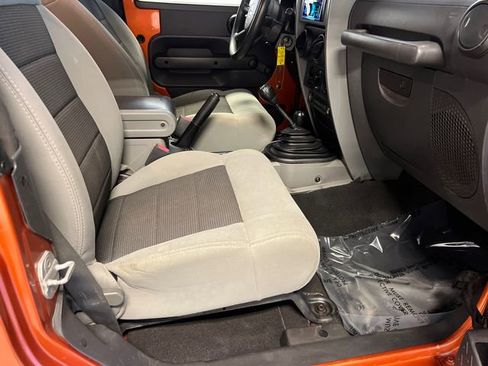 Used 2010 Jeep Wrangler Sport w/ Black Appearance Group image 10