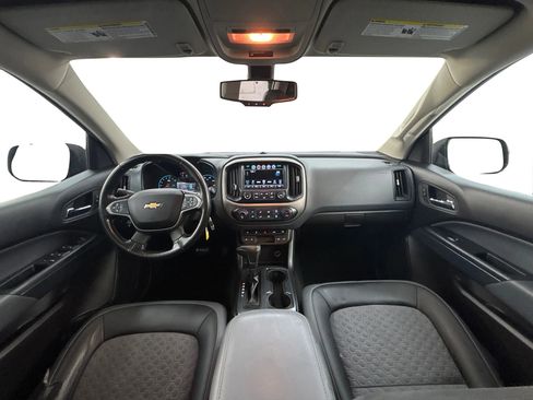 Used 2018 Chevrolet Colorado Z71 image 17