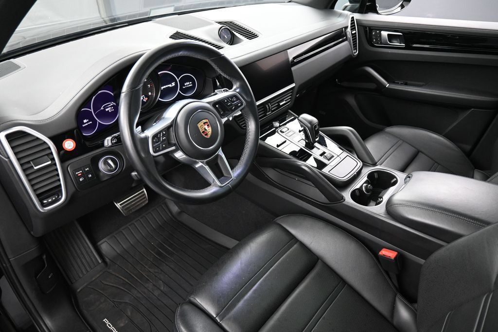 Certified 2023 Porsche Cayenne S Platinum AWD/4WD image 4
