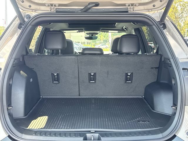 New 2027 GMC Terrain AT4 w/ Technology Package II AWD/4WD image 12