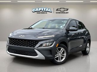 Used 2022 Hyundai Kona SE w/ Cargo Package image 1