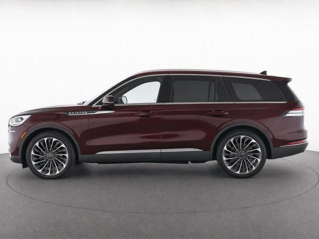 Used 2022 Lincoln Aviator Reserve w/ Equipment Group 201A RWD image 5
