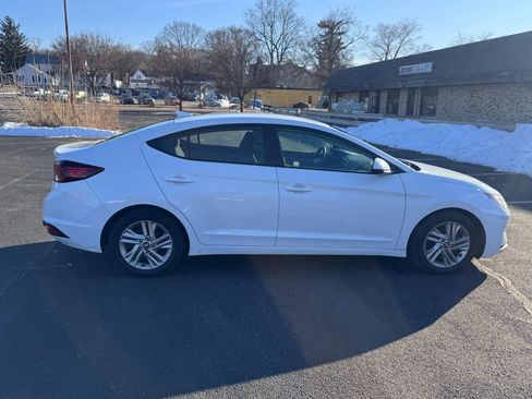 Used 2019 Hyundai Elantra SEL w/ Cargo Package image 4