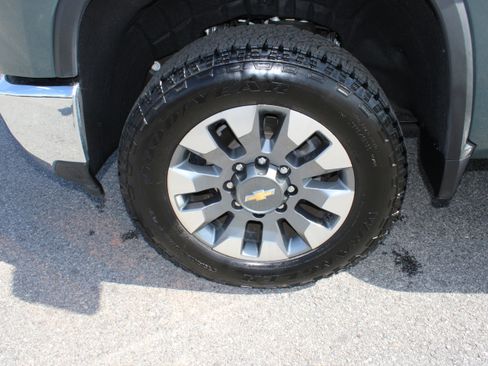 Used 2025 Chevrolet Silverado 2500 LT w/ All Star Edition image 10