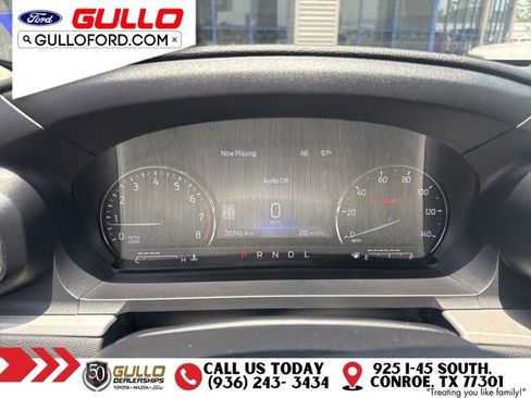 Used 2023 Ford Explorer XLT w/ Equipment Group 202A image 5