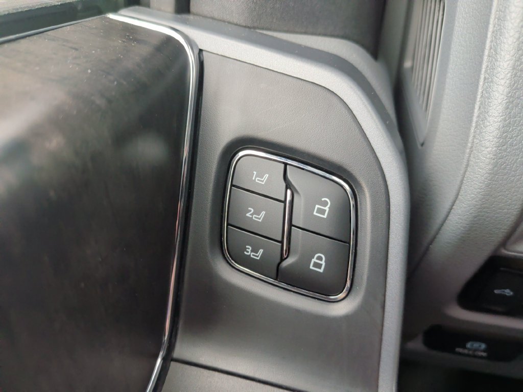 Certified 2021 Ford F150 Lariat AWD/4WD image 30
