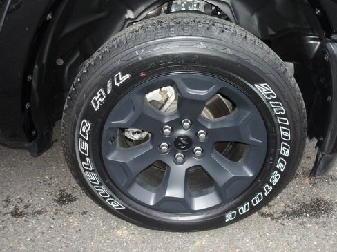 Used 2025 RAM 1500 Big Horn image 9