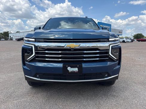 New 2026 Chevrolet Suburban LT w/ Comfort Package AWD/4WD image 9