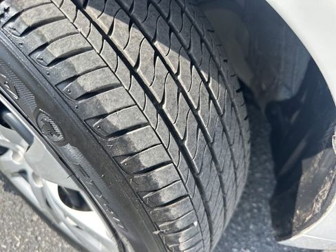 Used 2024 Toyota Corolla LE image 27