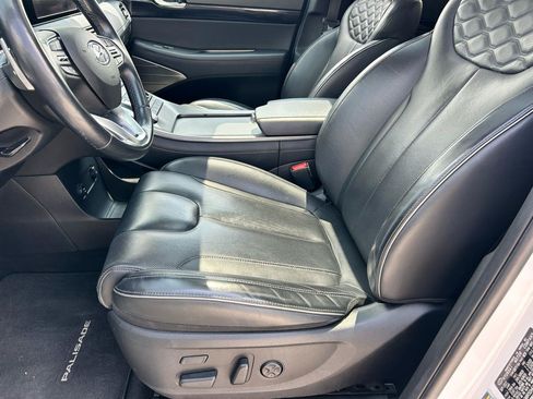 Used 2022 Hyundai Palisade Limited w/ Winter Package AWD/4WD image 7