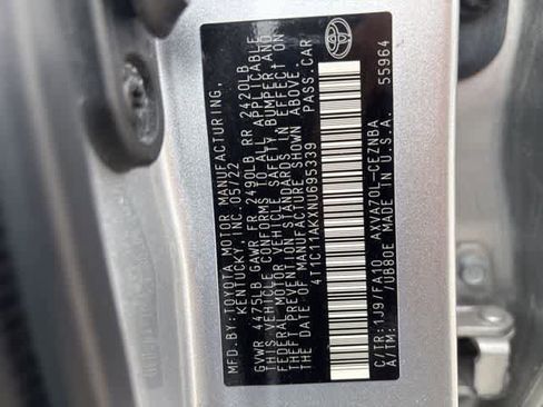 Used 2022 Toyota Camry LE image 23