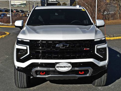 New 2026 Chevrolet Suburban Z71 w/ Comfort Package image 5