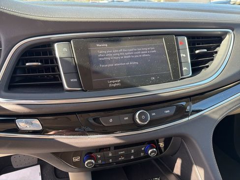 Used 2024 Buick Enclave Avenir w/ Avenir Technology Package image 23