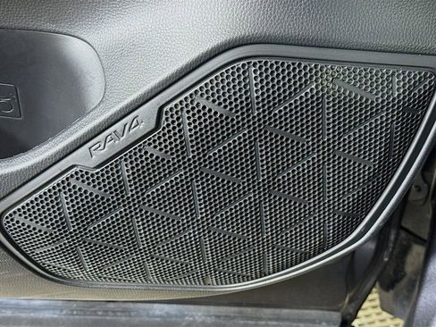 Used 2023 Toyota RAV4 XSE image 19