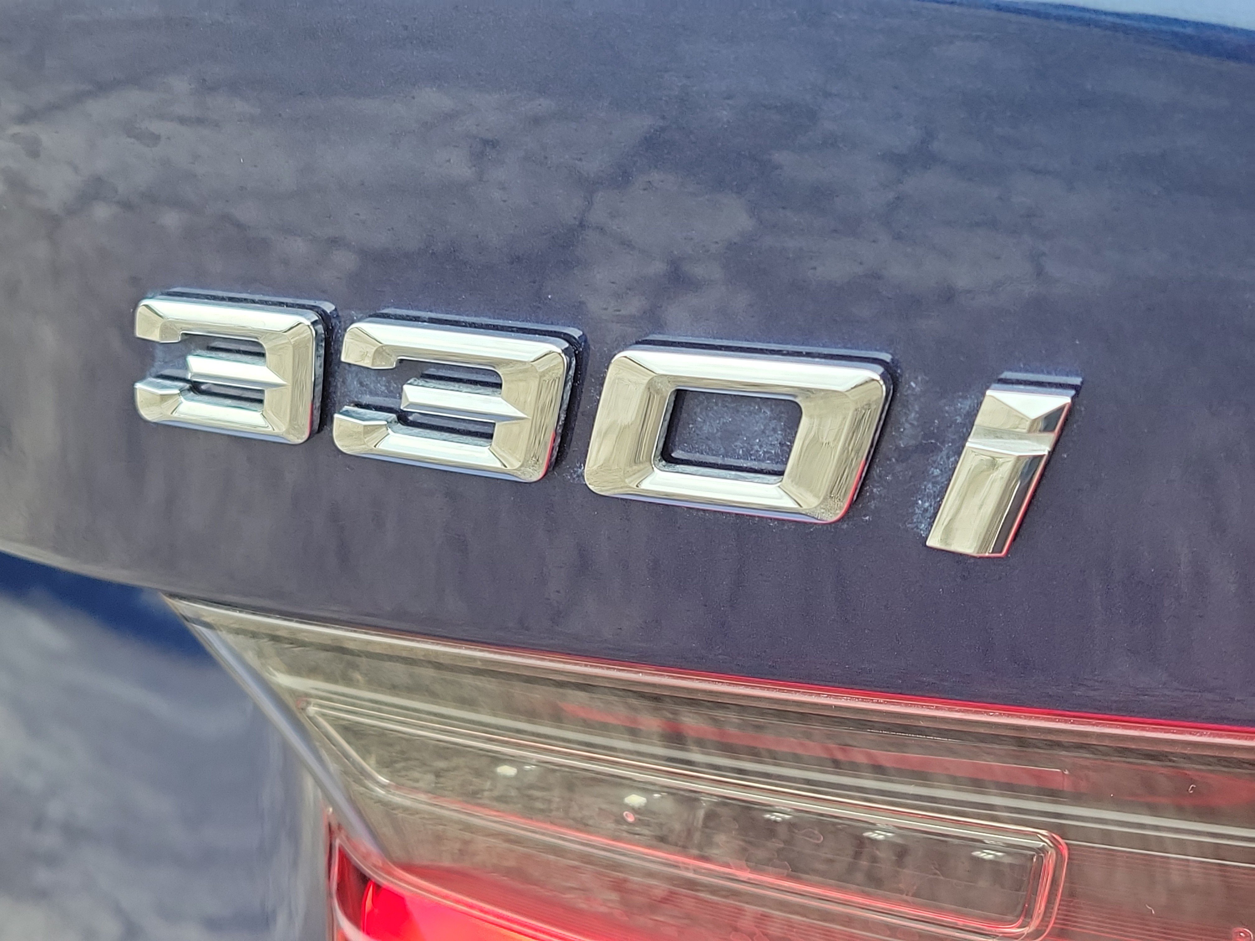 Used 2020 BMW 330i Sedan w/ Convenience Package RWD image 11