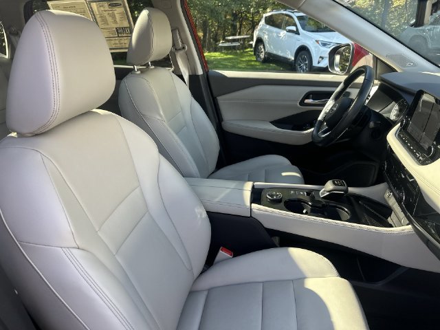 Used 2023 Nissan Rogue SL w/ SL Premium Package AWD/4WD image 36