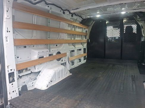 Used 2022 Ford Transit 250 Low Roof w/ Exterior Upgrade Package image 29