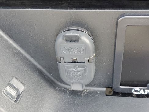 Used 2022 GMC Sierra 1500 Elevation image 7