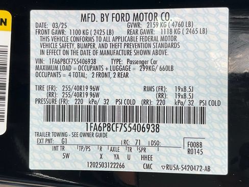 Used 2025 Ford Mustang GT Premium RWD image 40