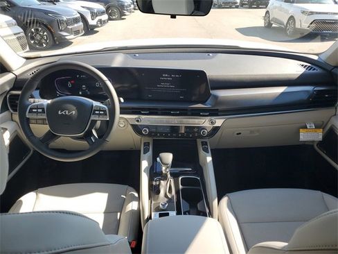 New 2025 Kia Telluride S image 18