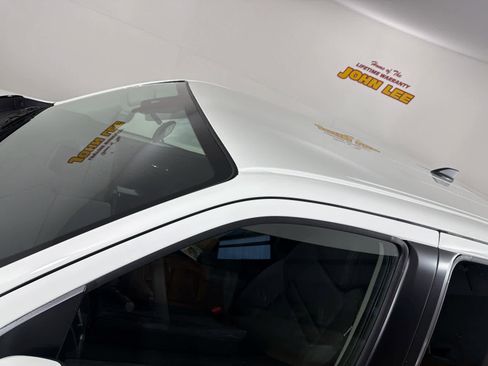 New 2026 Nissan Frontier SV w/ SV Convenience Package image 12