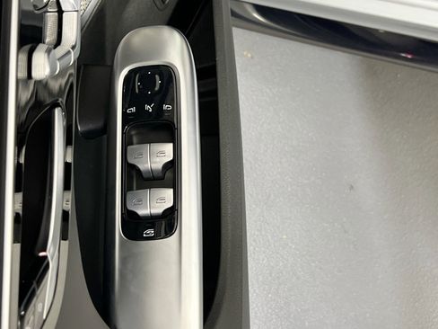 Used 2024 Mercedes-Benz C 43 AMG 4MATIC Sedan image 18