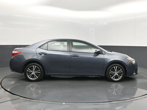 Used 2016 Toyota Corolla LE FWD image 25