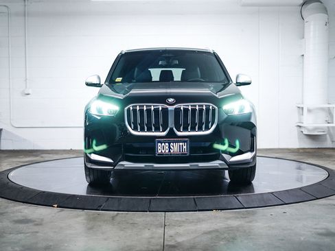 Used 2023 BMW X1 xDrive28i image 2